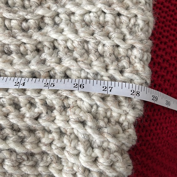 Infinity wool scarf. - Picture 7 of 8